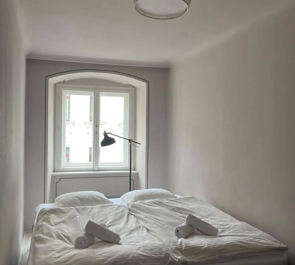 Stylish 4Th-Floor Apartment In Vienna Austria
